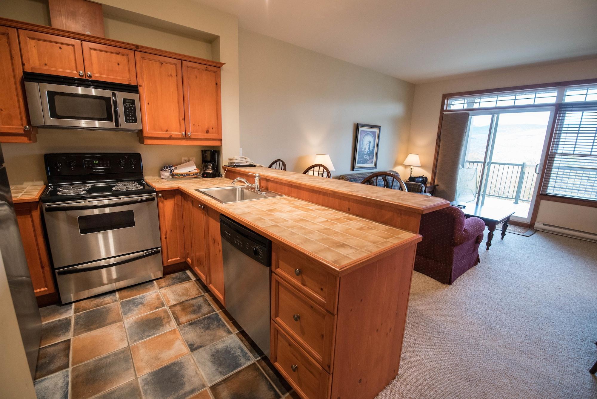 Cap Tremblant Mountain Hotel